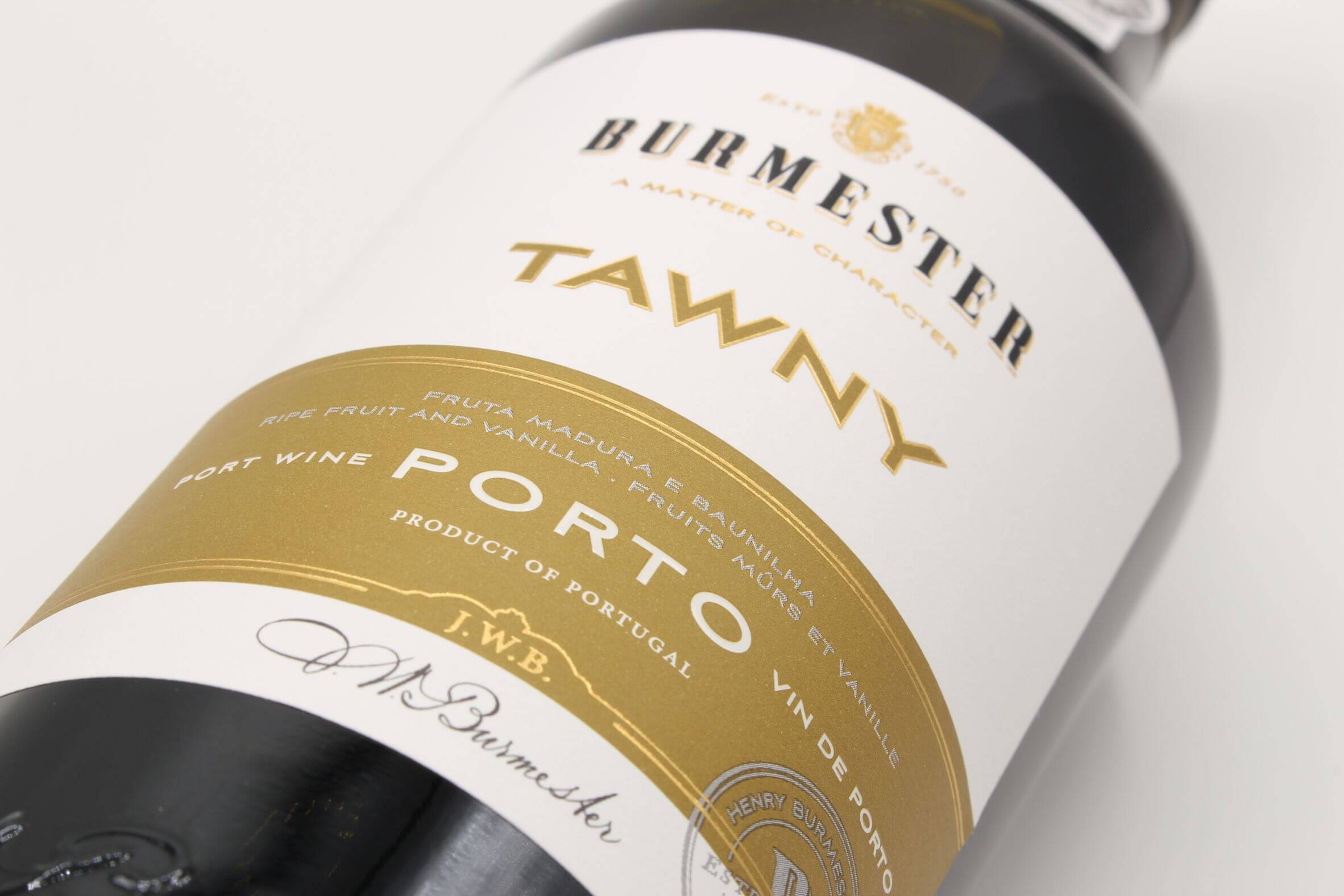 Portske-vino-Burmester-Tawny-lahev-sikmo-etiketa-detail